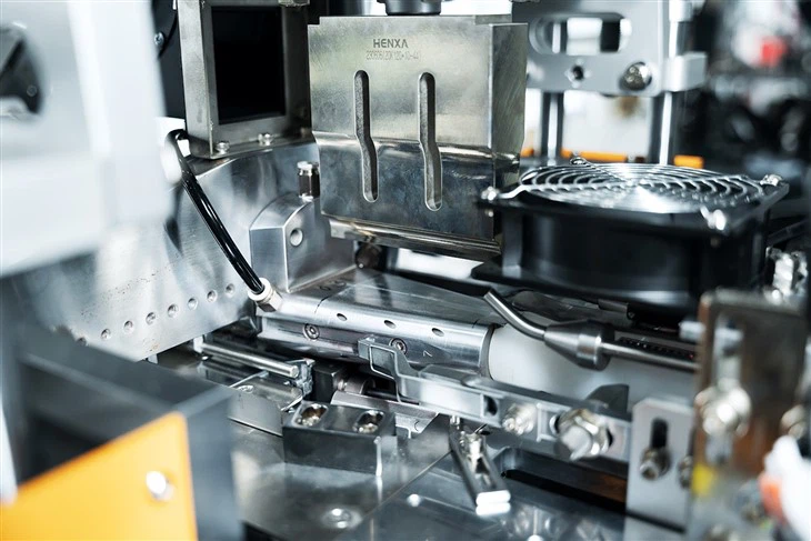 NEWTOP SMALL SIZE SERVO PAPER CUP MACHINE